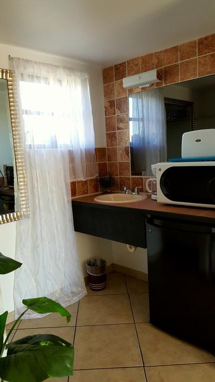 לייק וורת' Lago Motor Inn מראה חיצוני תמונה